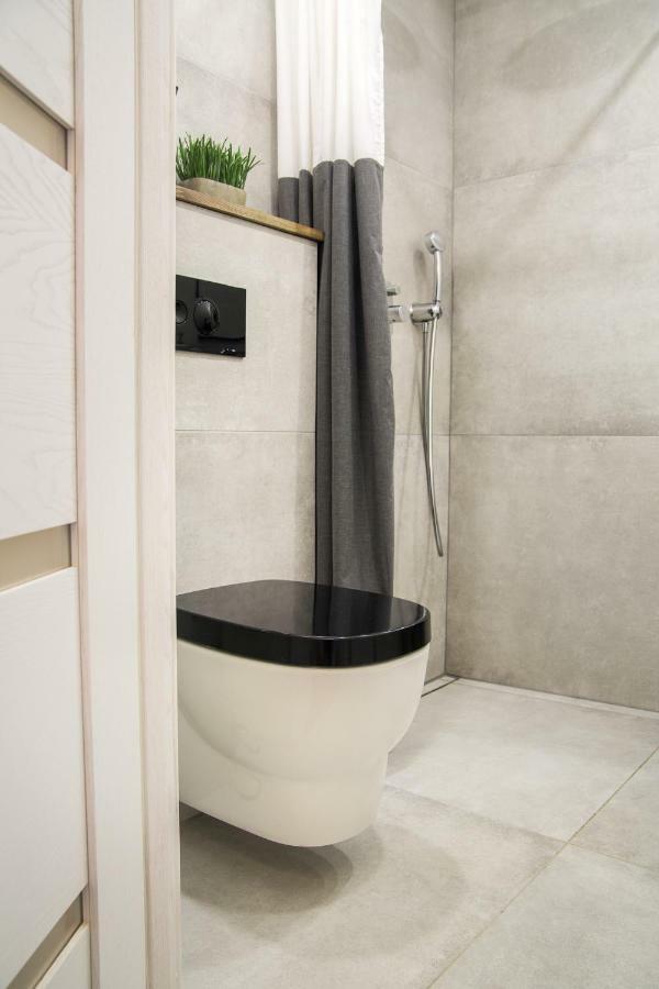 Šiauliai Downtown Apartment Rentals 2 מראה חיצוני תמונה