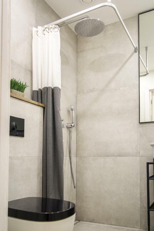 Šiauliai Downtown Apartment Rentals 2 מראה חיצוני תמונה